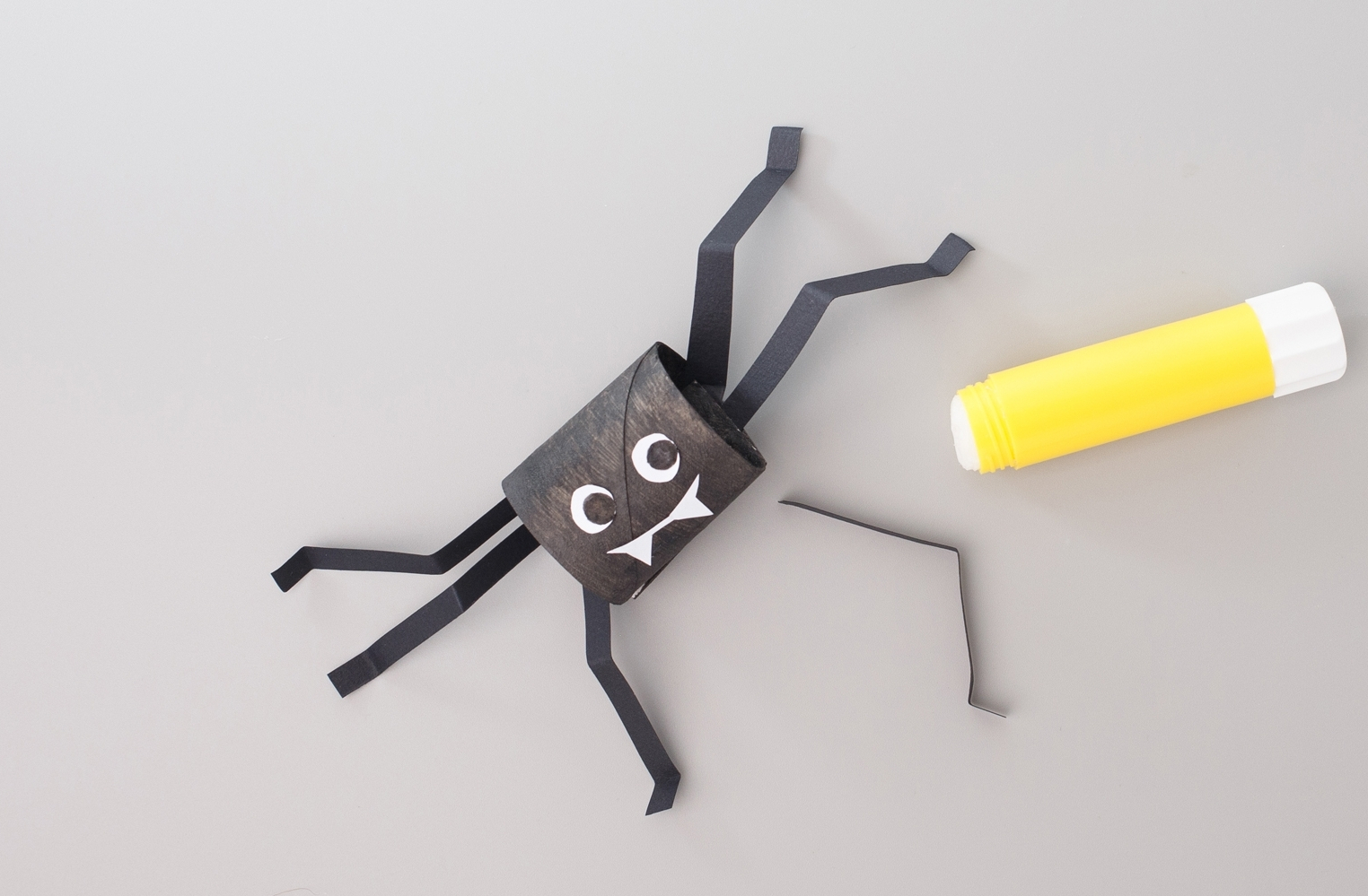 Voriuko dažymas, Helovyno dekoracija